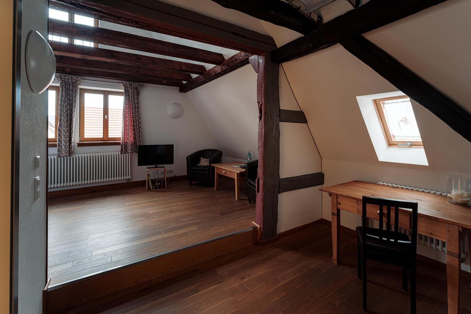Landgasthof Zum Hasen Kleinwallstadt Luaran gambar