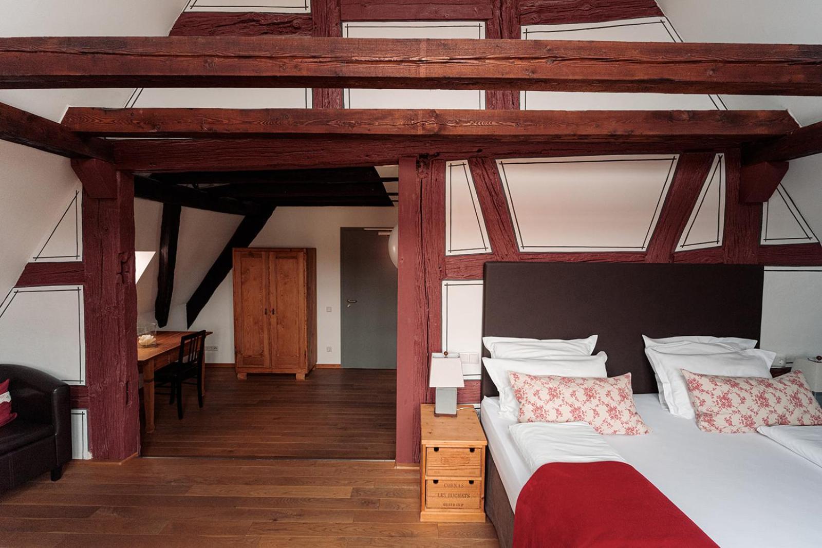 Landgasthof Zum Hasen Kleinwallstadt Luaran gambar